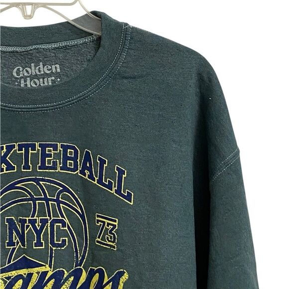 NWT Urban Outfitters Golden Hour NYC Basketball Champs Sweatshirt Size M/L Retro - Picture 5 of 15